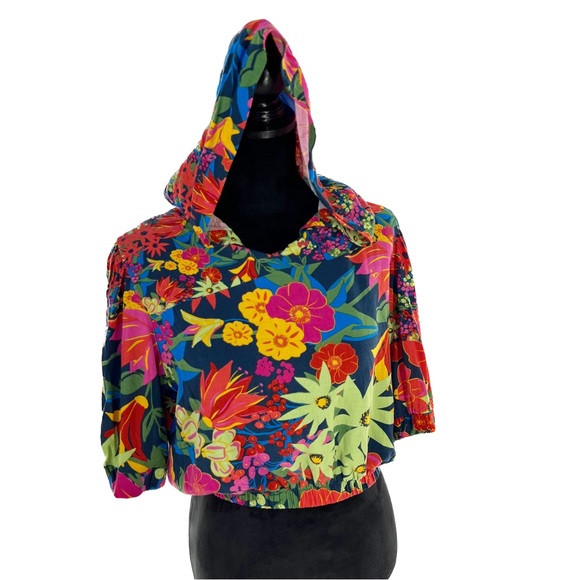 Sorella Floral Cropped Hooded Short Sleeve Boho Blouse Size Large - Picture 2 of 16